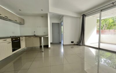 APPARTEMENT F2 – MAGENTA