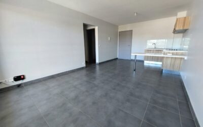 APPARTEMENT F2 – MAGENTA